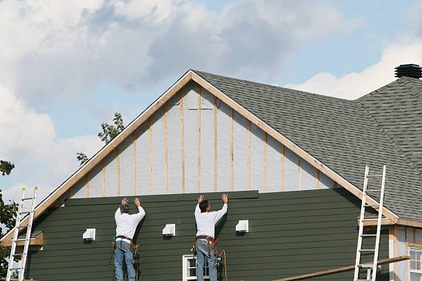 Professional Siding Replacement technician working in The Colony, TX